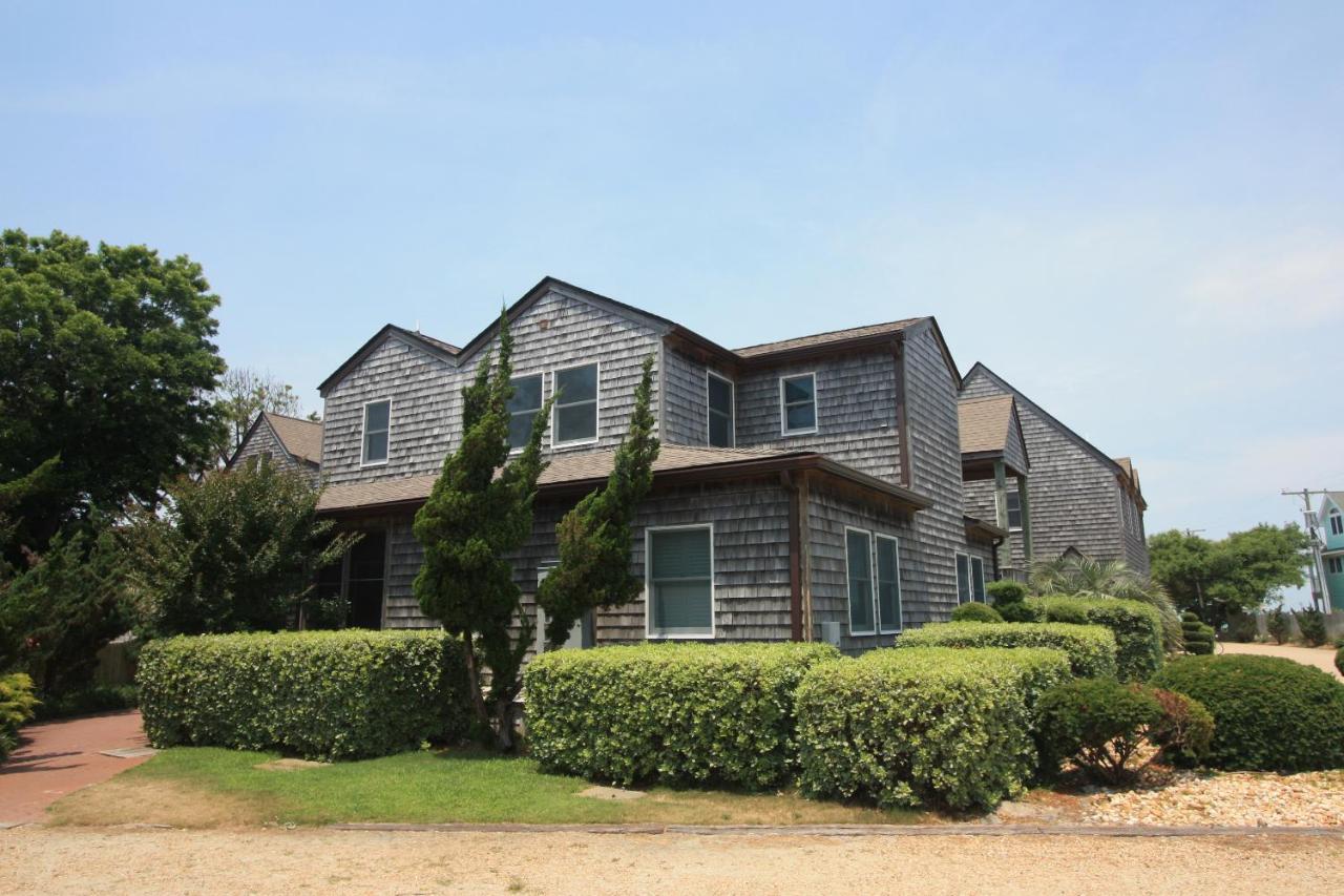 Courtyard Villas On Silver Lake Ocracoke Exterior photo