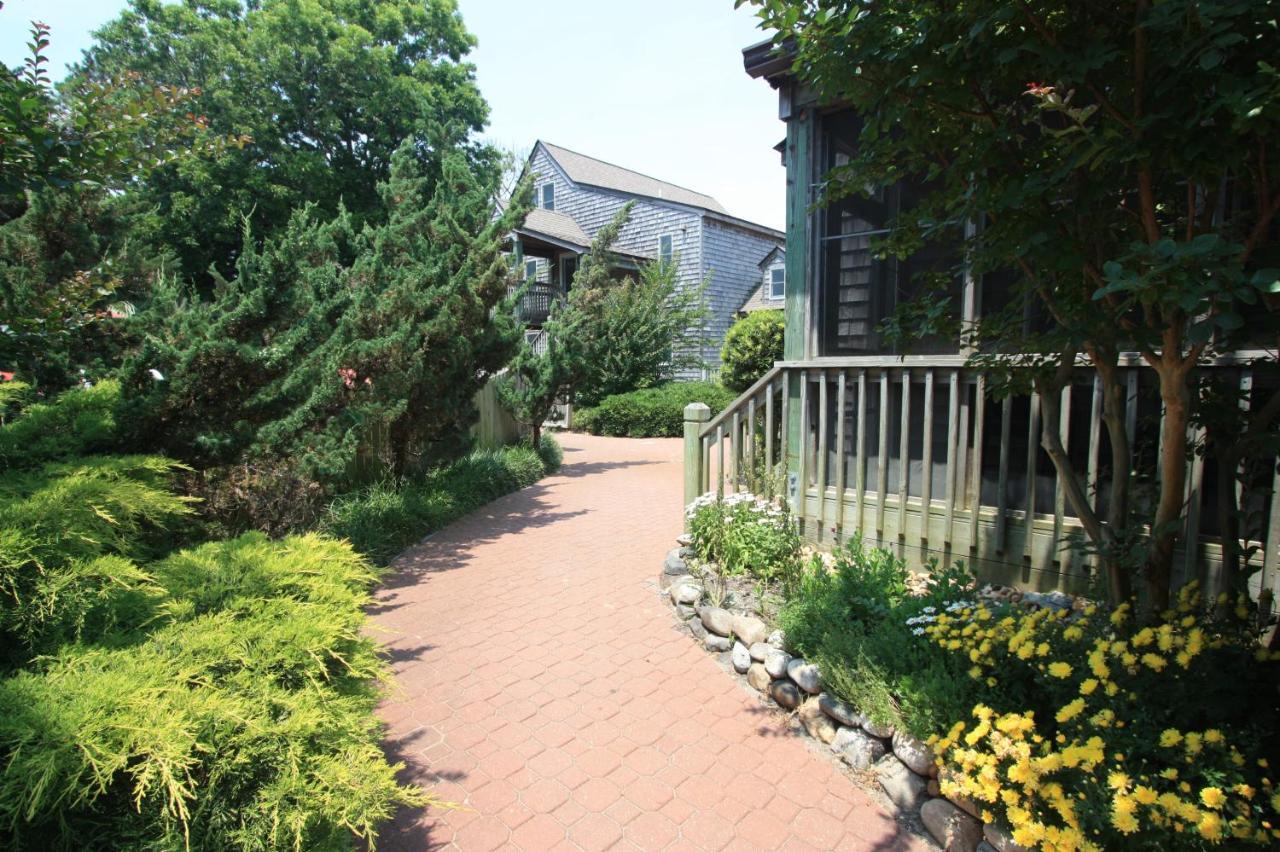 Courtyard Villas On Silver Lake Ocracoke Exterior photo